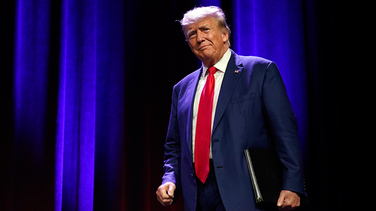 Απορρίφθηκε η αγωγή του Τραμπ εναντίον του CNN – Ζητούσε αποζημίωση για δυσφήμιση